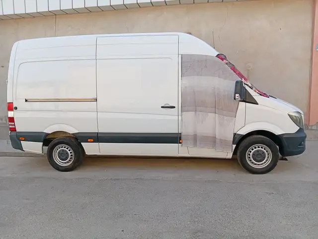 фургон Mercedes-Benz Sprinter, 2015, Худжанд
