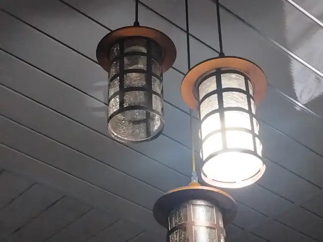 Люстра, Душанбе