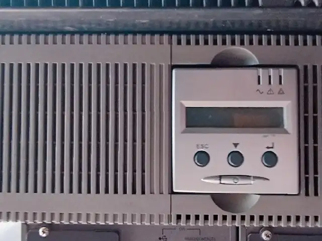 Источник бесперебойного. ИБП,,Eaton EX 3000., Душанбе
