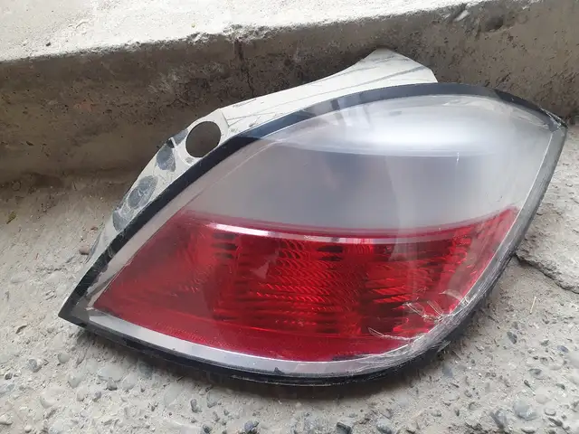 Фара от Opel Astra H, Худжанд