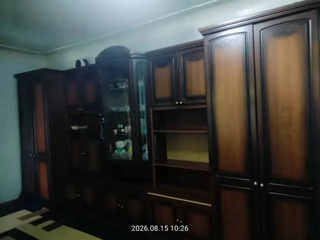 Стенка, Вахдат