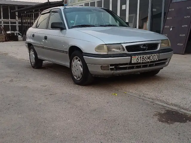 Opel Astra F