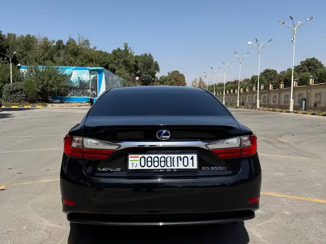 Lexus ES series, 2018, Душанбе - 5