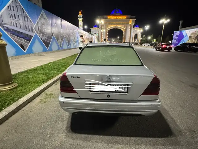 Mercedes-Benz C class