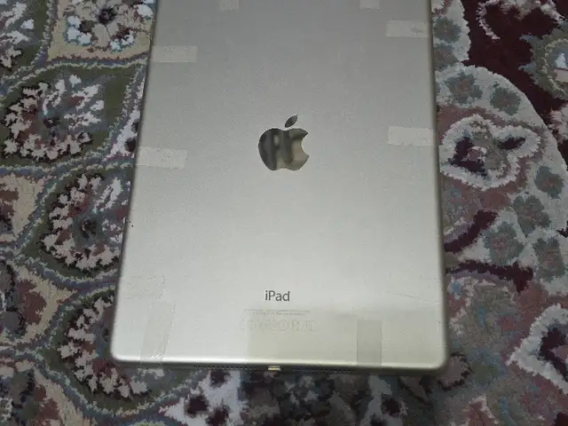 Планшет Apple I pad Air 2 на запчасти, Худжанд