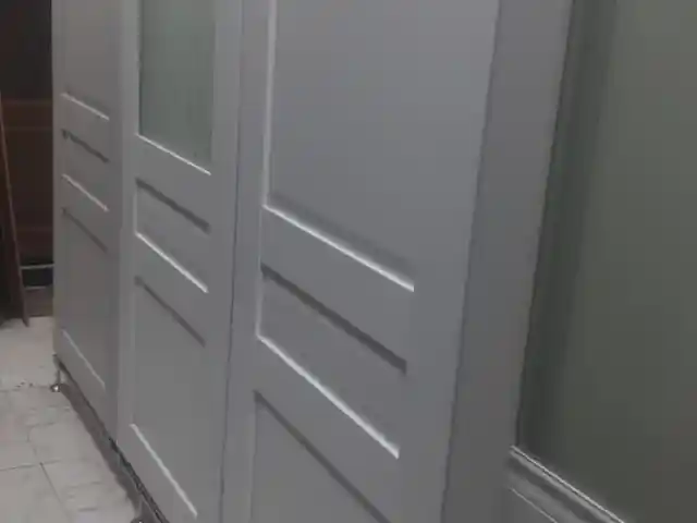 Дверь, Душанбе