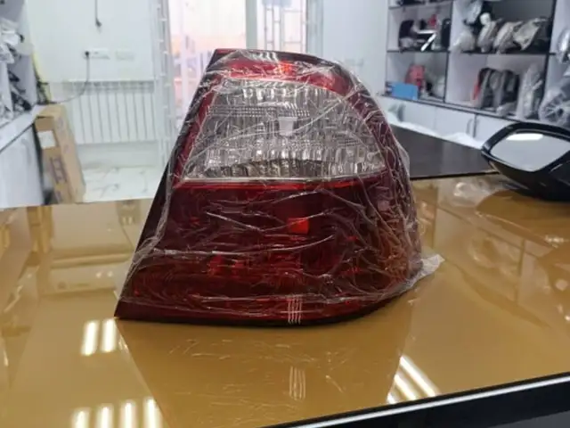 Задние стоп фары от Toyota Corolla 1, Душанбе