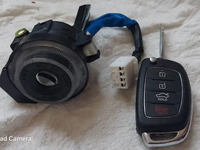 Замок зажигания от Hyundai Avante MD с ключом, Хуҷанд