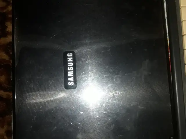 Ноутбук Samsung, Худжанд