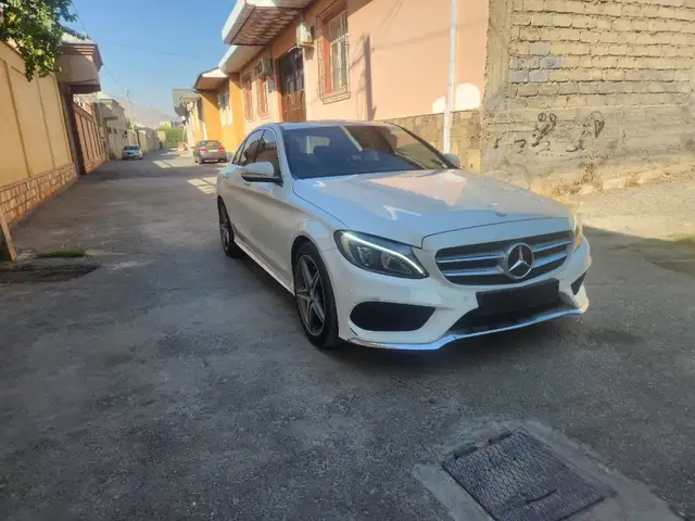 Mercedes-Benz C class