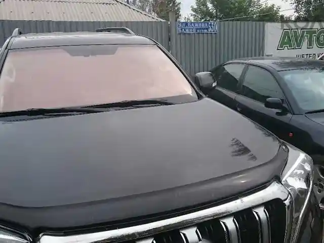 Лобовое стекло от Toyota Prado FJ150, Душанбе