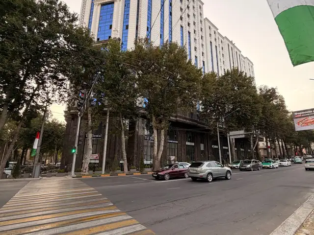 3-комн. квартира, 14 этаж, 156 м², Ул.Рудаки, Сельхоз институт, Душанбе