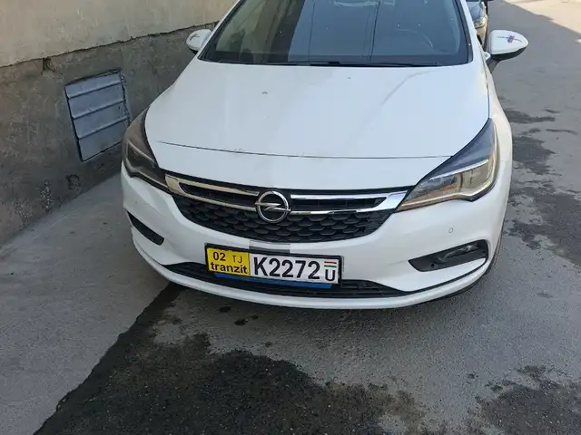 Opel Astra K
