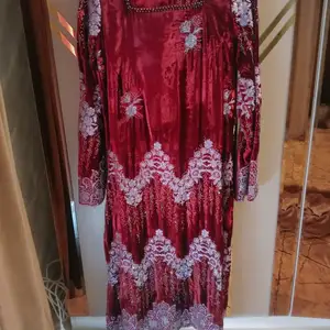 Национальное платье, Душанбе