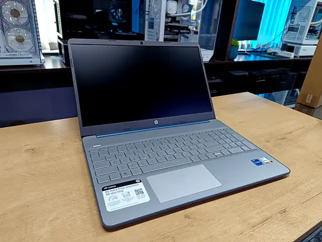 Ноутбук HP Laptop 15 Core i5-1235U / 8GB / 256GB SSD, Душанбе