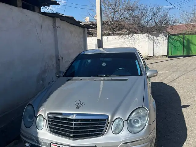 Mercedes-Benz E class