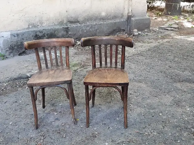 Стулья, Душанбе
