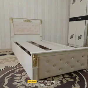 Кровать, Душанбе