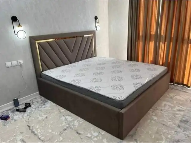 Кровать двуспальная, Душанбе