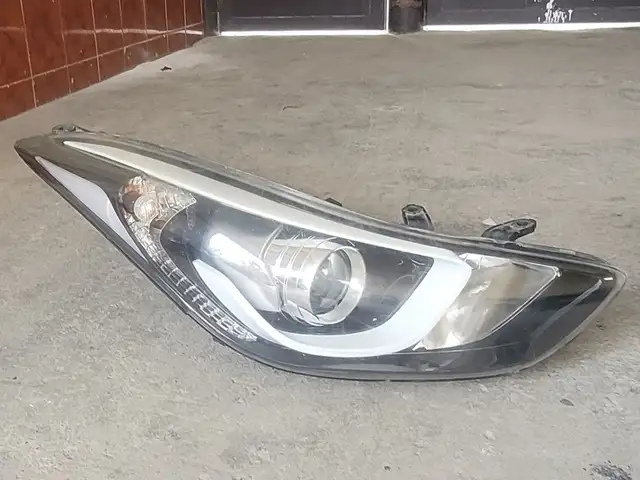 Фара от Hyundai avante MD Elantra, Худжанд