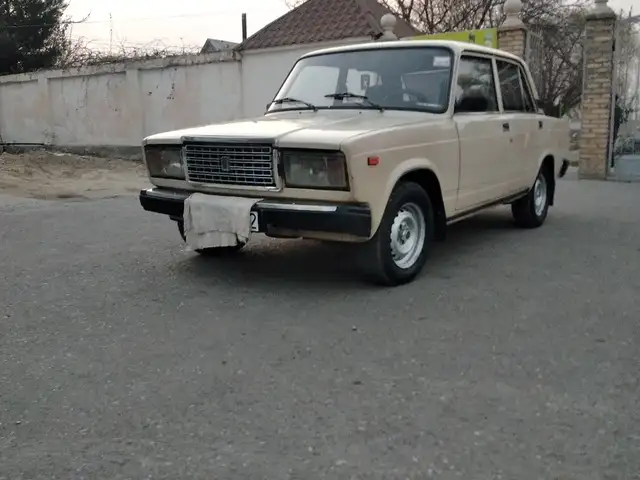 Lada (ВАЗ) 2107