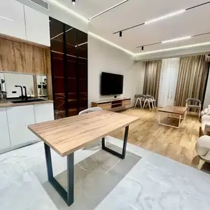 2-комн. квартира, 12 этаж, 100м², Цум, Душанбе