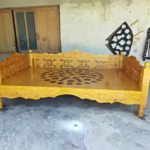 Тапчан, Душанбе