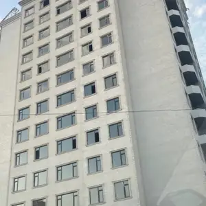 2-комн. квартира, Цокольный этаж, 65 м², 12мкр, Худжанд