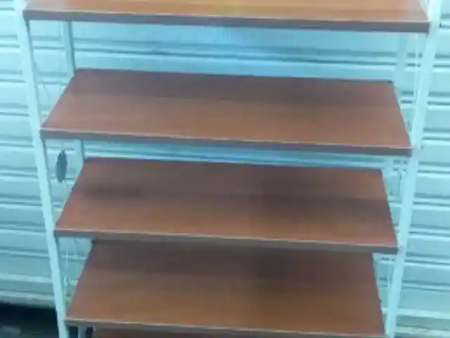 Подставка для обуви, Душанбе