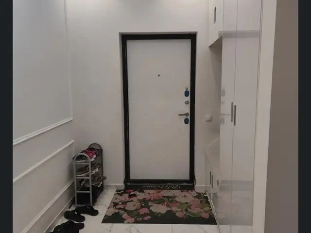 3-комн. квартира, 8 этаж, 91м², Сомони,Овир, Душанбе