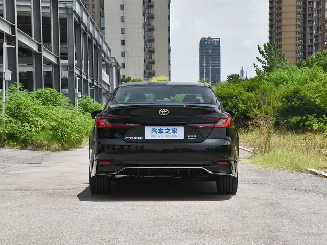 Toyota Camry, 2026, Душанбе - 5
