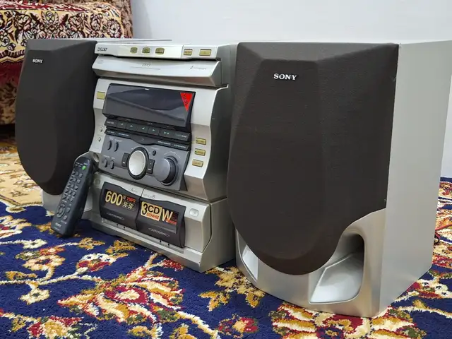 Музыкальный центр Sony MHC-GRX3, Душанбе