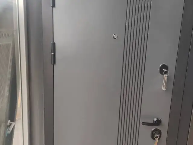 Дверь, Душанбе