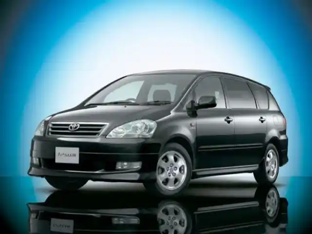 Лобовое стекло на Toyota Ipsum 2003, Истаравшан