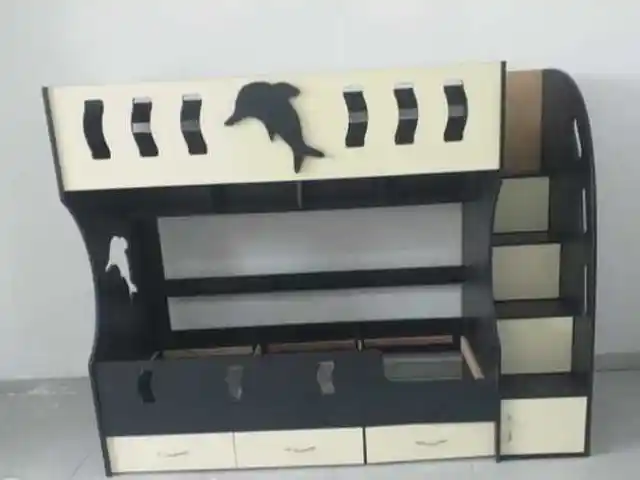 Двухъярусная кровать, Душанбе