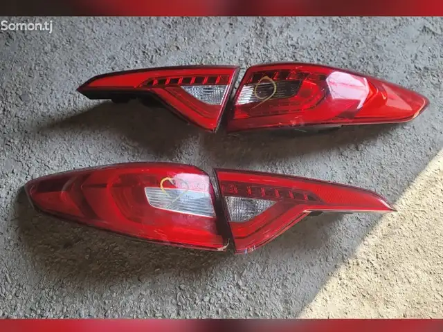 Задник стоп фары от Hyundai sanata LF, Худжанд