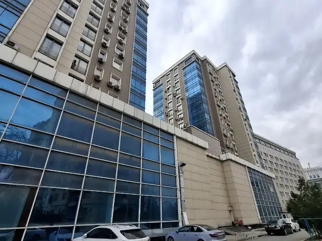 1-комн. квартира, 1 этаж, 68 м², рядом супермаркет Тим, Душанбе