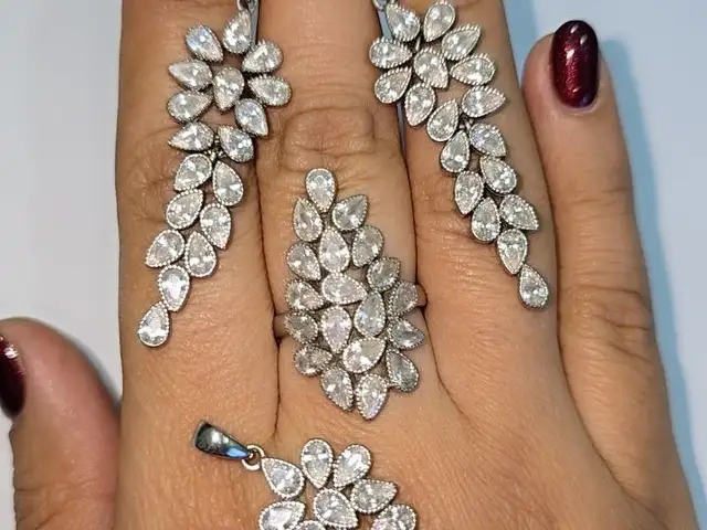 Серебряный комплект, Душанбе