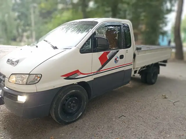 Бортовой автомобиль Hyundai Starex, 2003, Душанбе