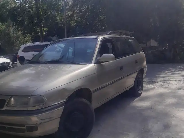 Opel Astra F
