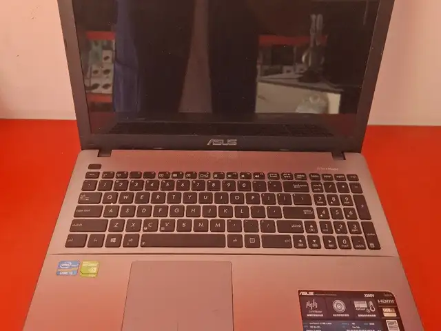 Ноутбук Asus core i3/3110m 8/256ssd Gt720m 2g, Душанбе