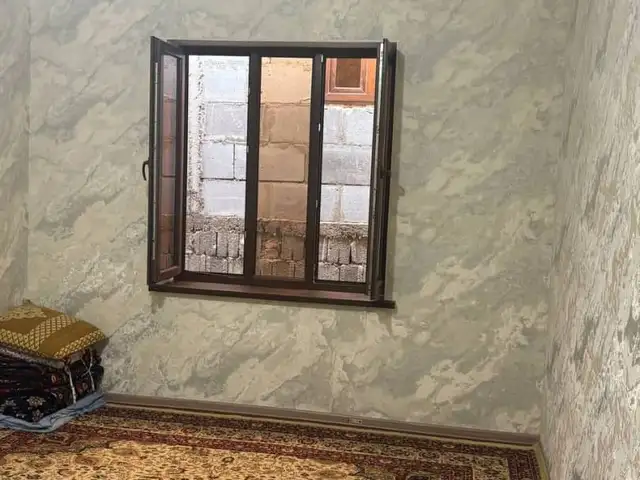 Комната в 2-комн. квартире, 1 этаж, 57м², Қараболо, Калинин, Душанбе