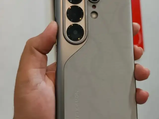 Tecno Camon 50pro 16/256Gb green, Душанбе