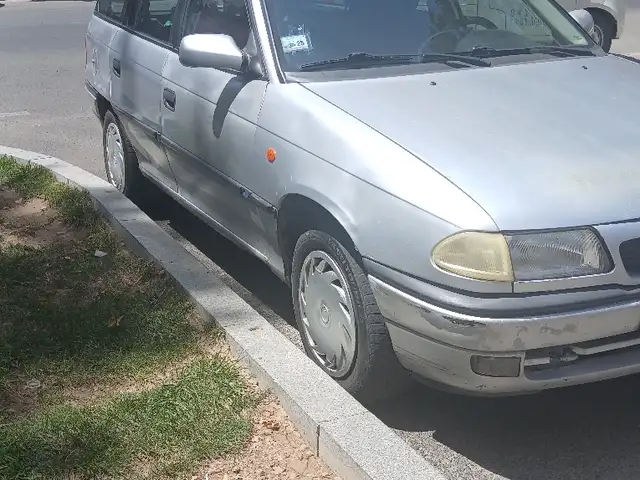 Opel Astra F