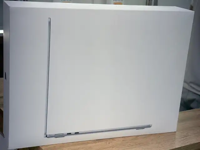 Ноутбук MacBook Air M4 16/256Gb, Душанбе