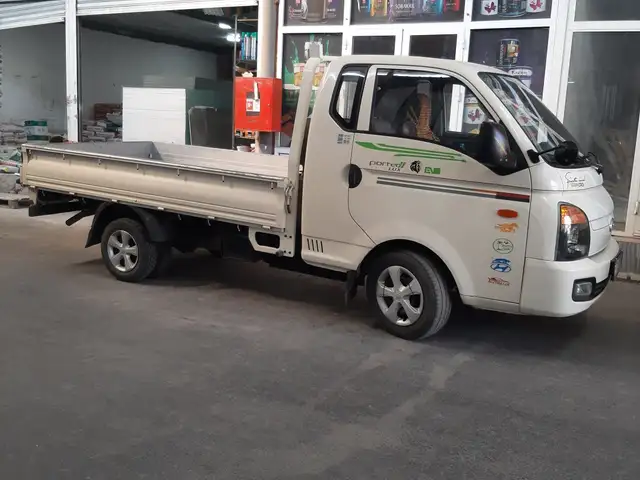 Услуги по грузоперевозкам на Hyundai Porter, Душанбе