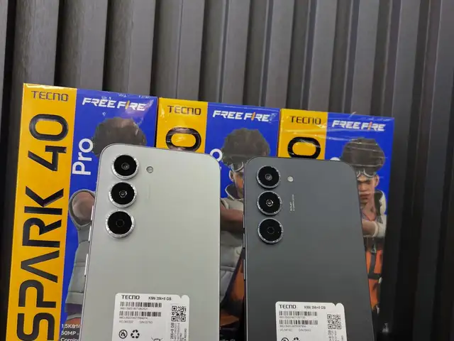 Tecno Spark 40 Pro 8+8/16/256Gb Global Version, Душанбе - 2
