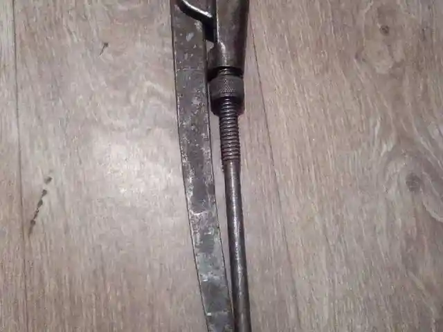 Газовый ключ, Душанбе