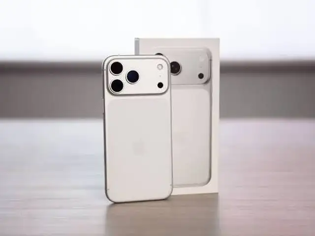 Apple iPhone 17 Pro Max, 256 gb, Silver, Худжанд