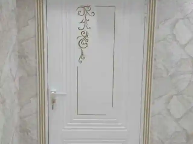 Дверь, Душанбе
